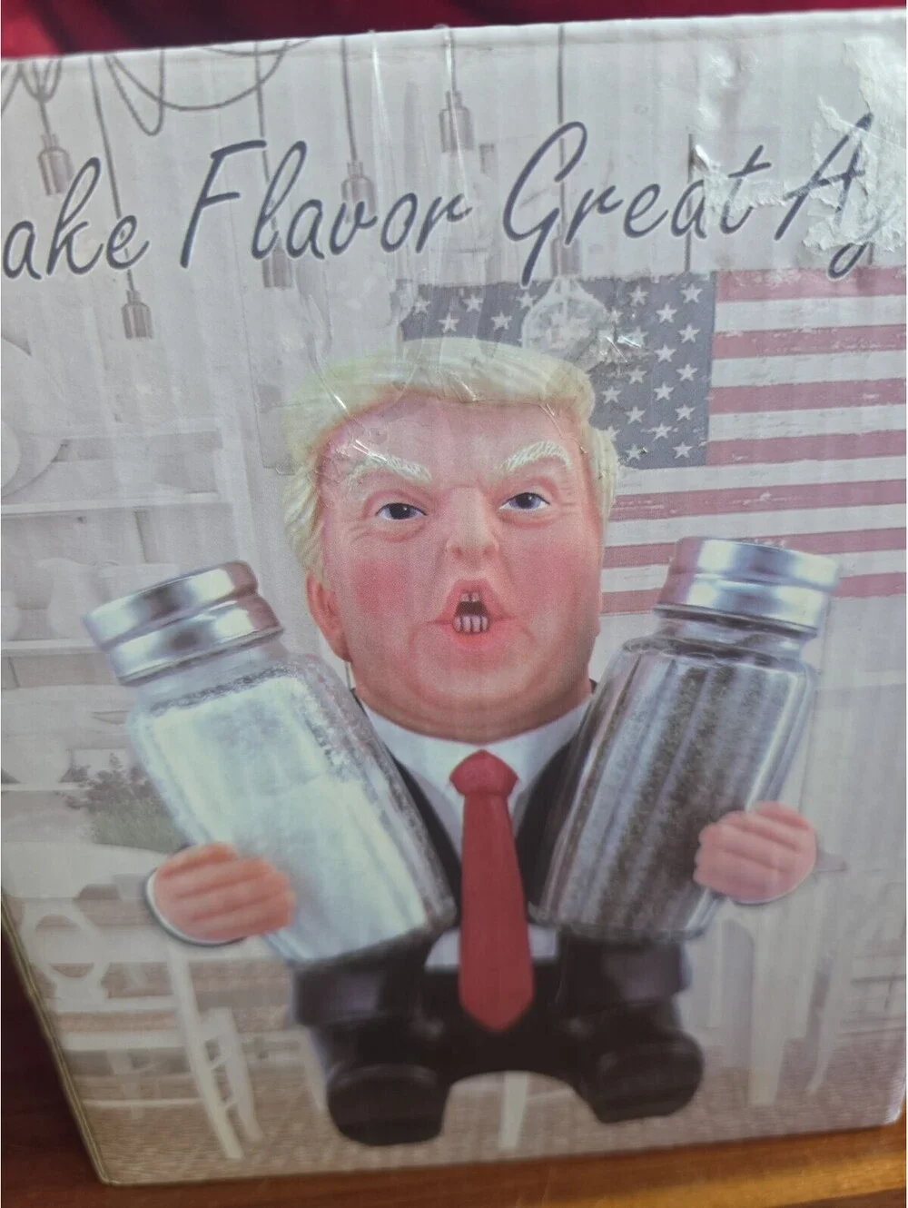 President Trump Salt And Pepper Shaker Set - Make Flavor Great Again Gag Gift